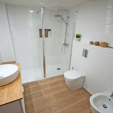 Afan Y Parking Incluido Apartamento